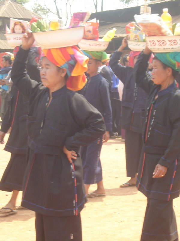 Travel - Myanmar - Kalaw Shan - Novice Procession into the Monastery
